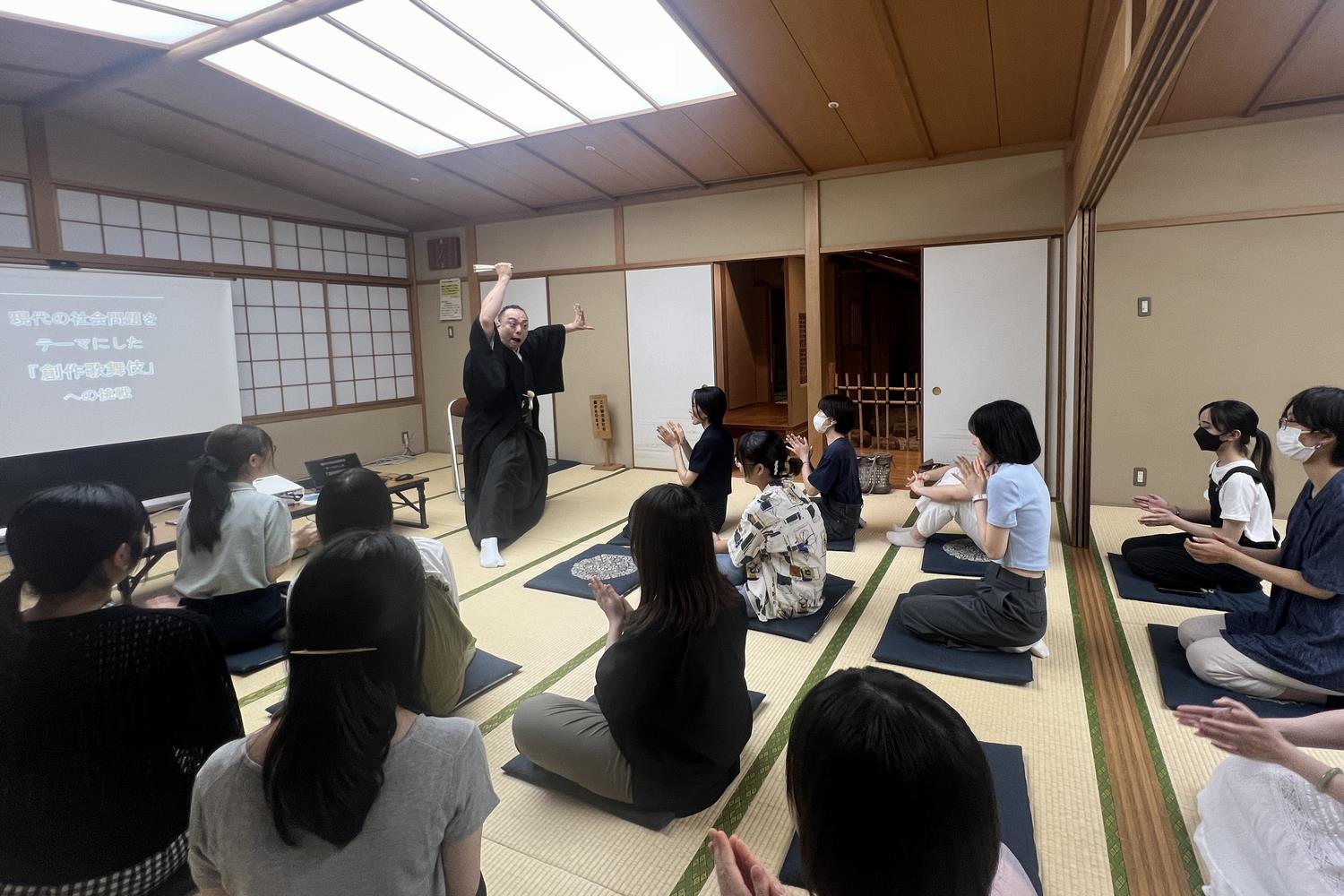 中村橋吾さんに迫力ある技芸をご披露いただきました