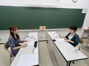 収録の場で話す渡邉副委員長の写真